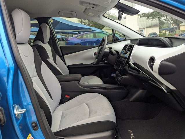 2019 Toyota Prius LE
