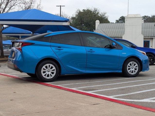 2019 Toyota Prius LE