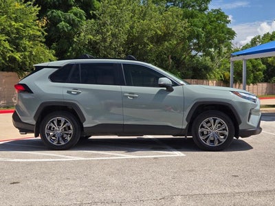 2023 Toyota RAV4 Hybrid XLE Premium