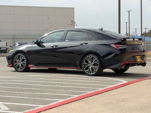 2022 Hyundai Elantra N Base