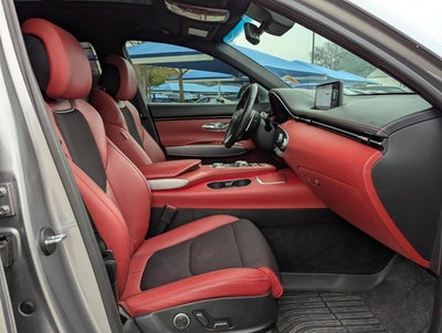 2023 Genesis GV70 2.5T