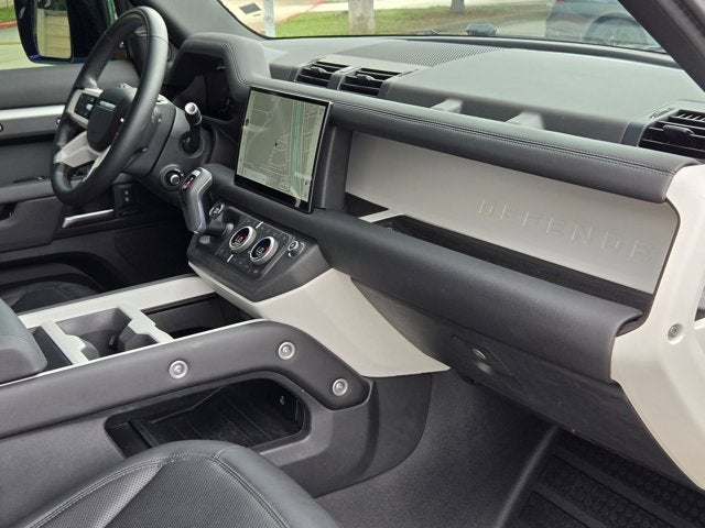 2025 Land Rover Defender S