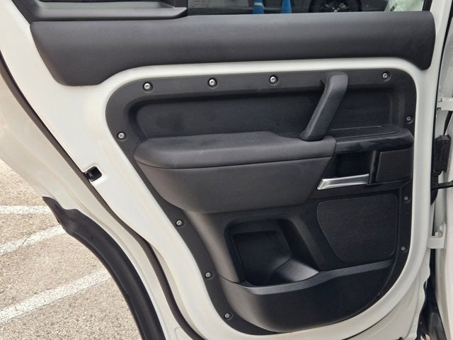 2025 Land Rover Defender S