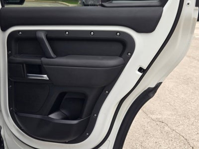 2025 Land Rover Defender S