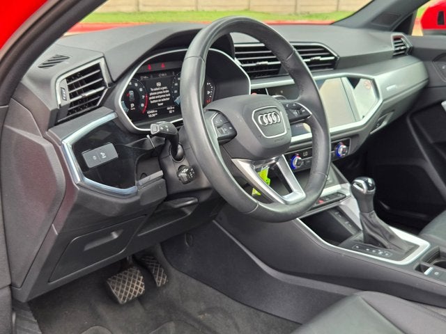 2025 Audi Q3 S line Premium
