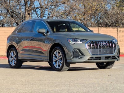 2025 Audi Q3 S line Premium