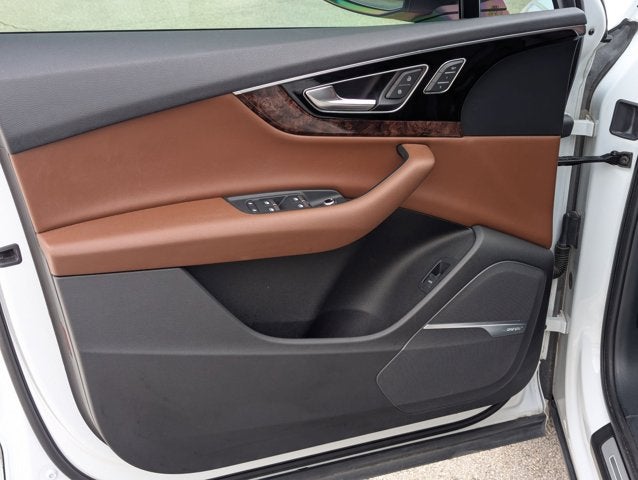 2019 Audi Q7 Prestige