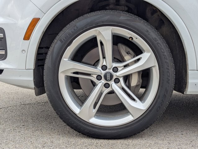 2019 Audi Q7 Prestige