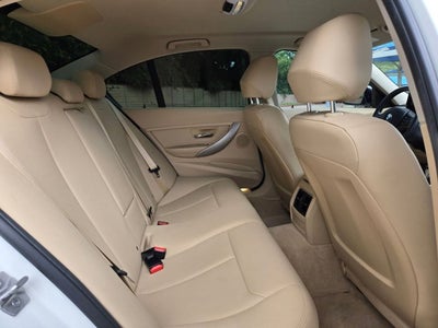2016 BMW 3 Series 320i