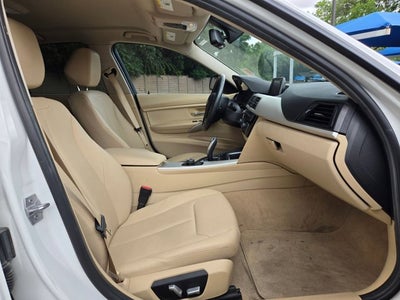 2016 BMW 3 Series 320i