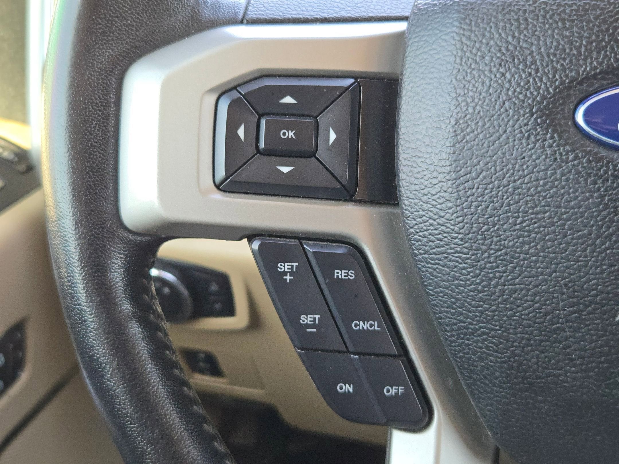 2018 Ford Super Duty F-250 SRW LARIAT