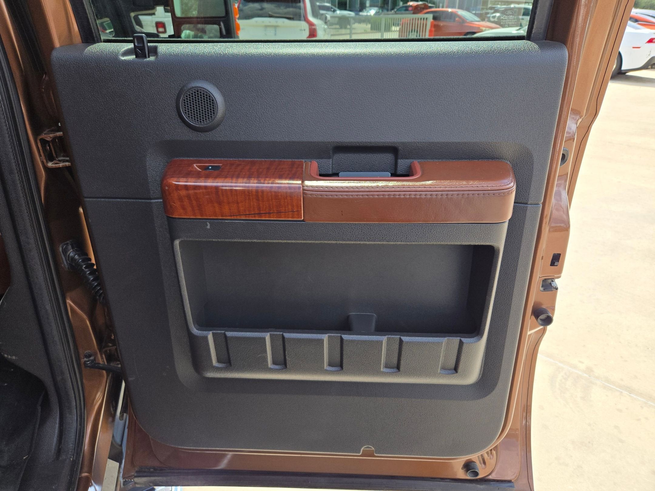 2011 Ford Super Duty F-350 SRW King Ranch