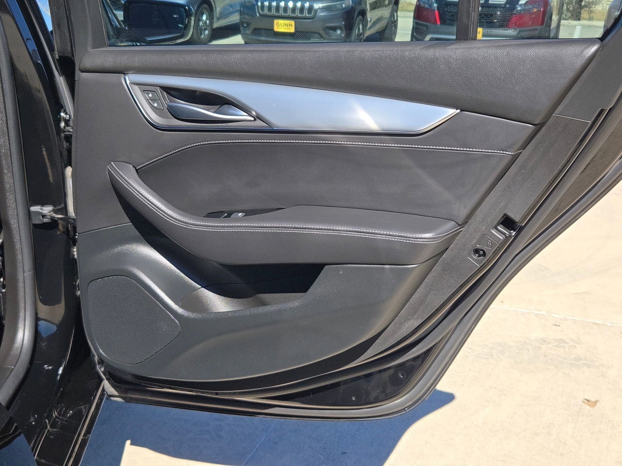 2023 Cadillac CT5 Luxury