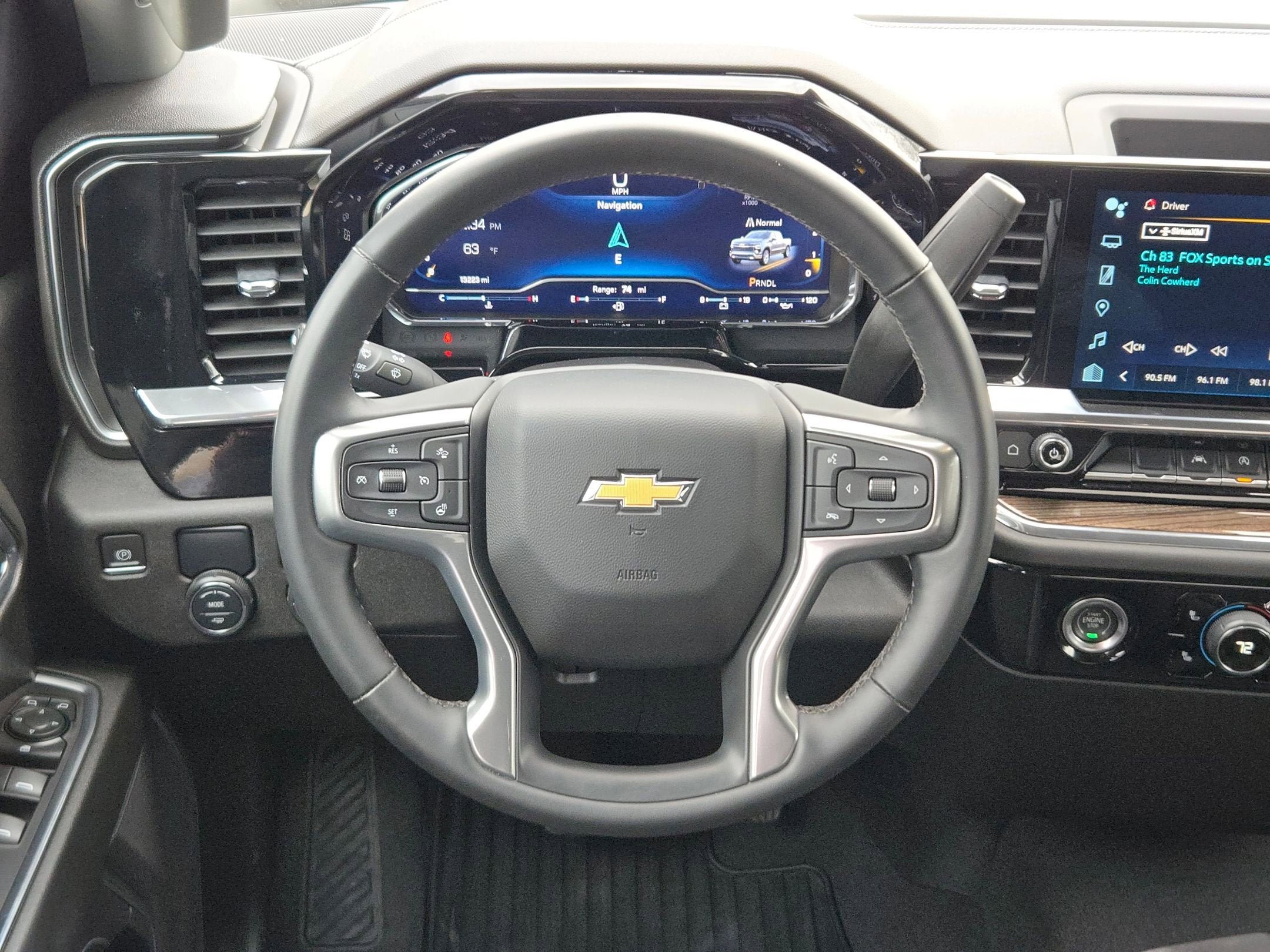 2024 Chevrolet Silverado 1500 LT