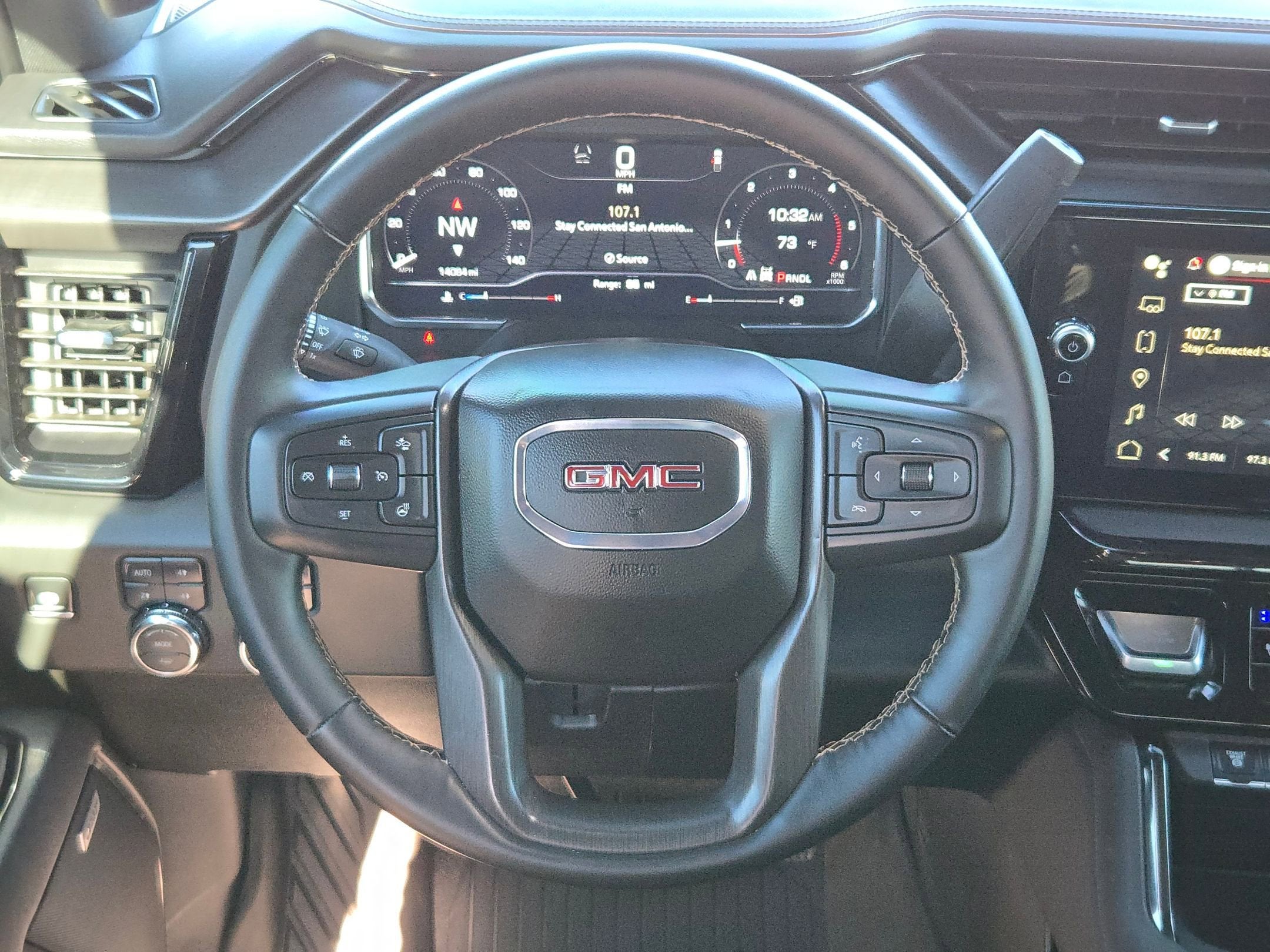 2025 GMC Sierra 2500HD AT4