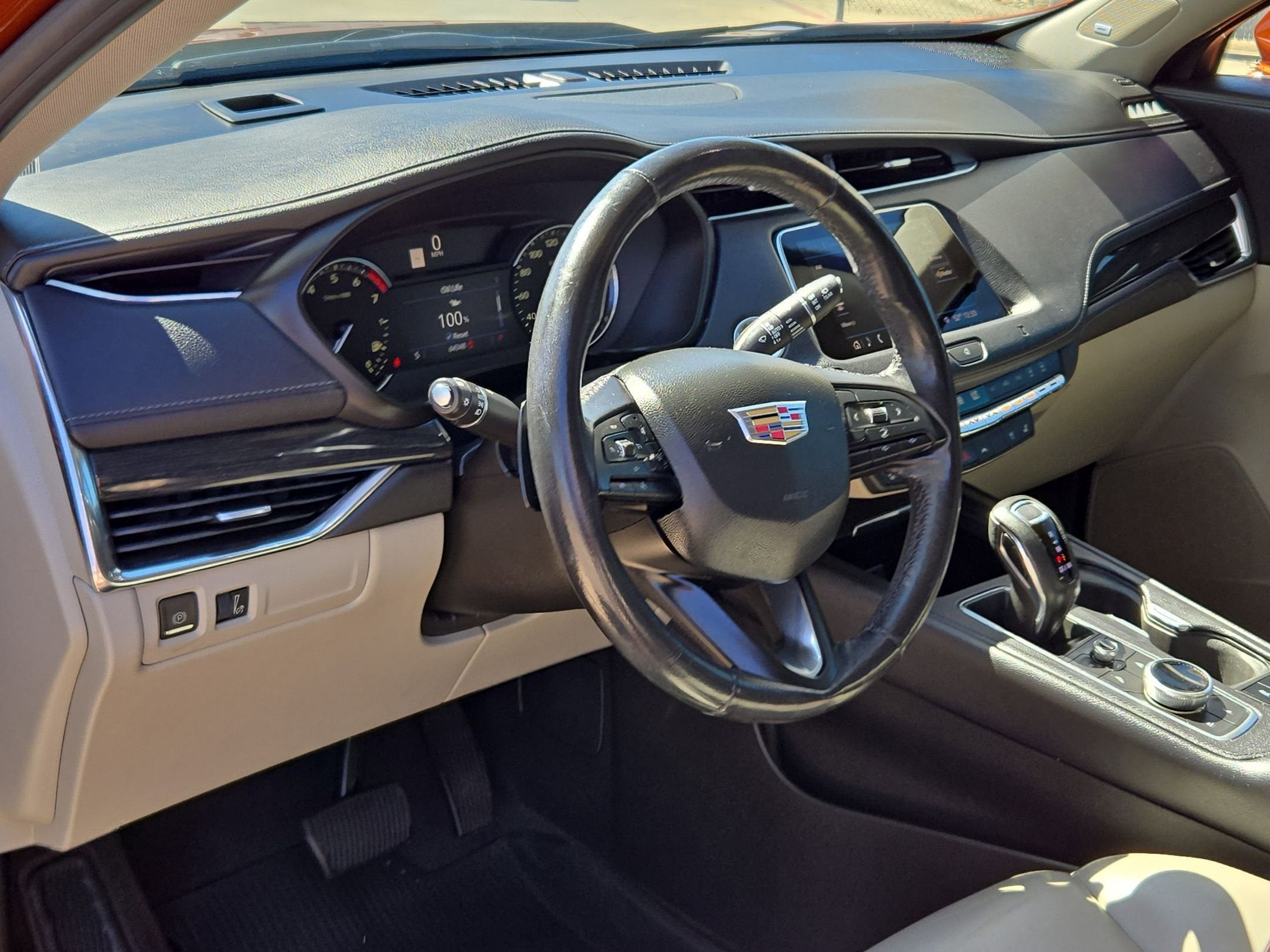 2019 Cadillac XT4 FWD Premium Luxury