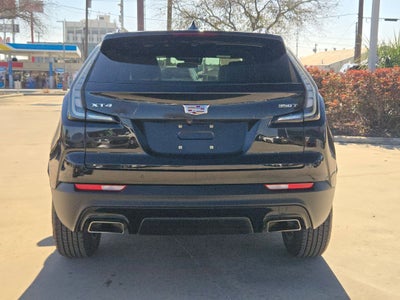 2023 Cadillac XT4 FWD Sport