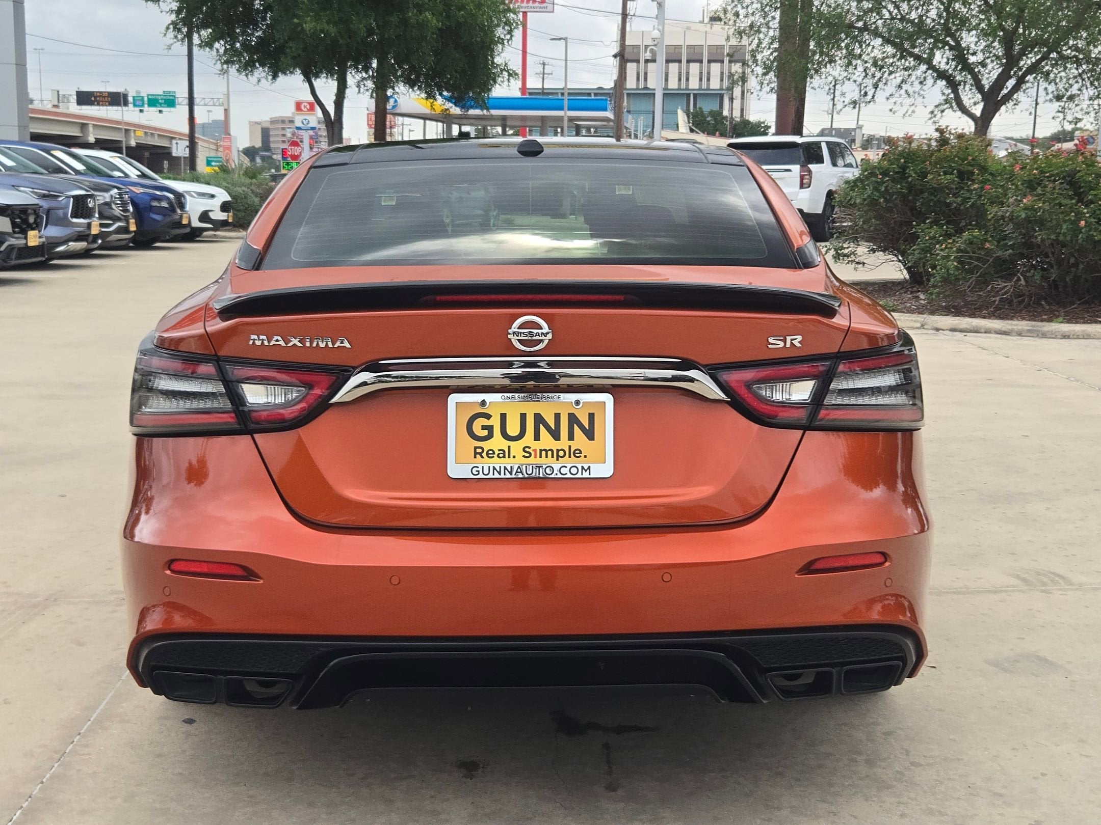 2019 Nissan Maxima SR