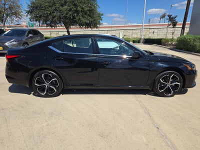 2026 Nissan Altima SR