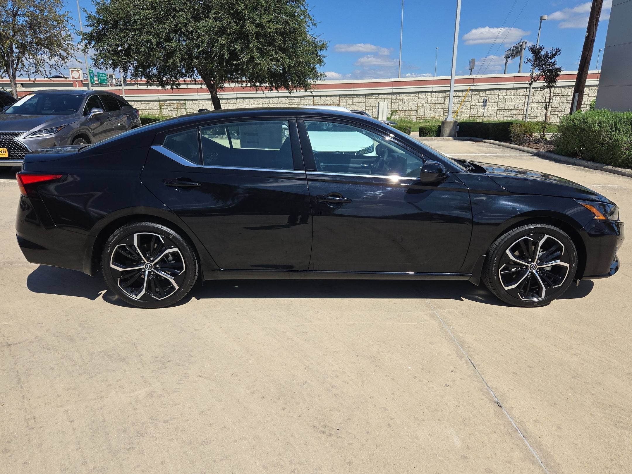 2026 Nissan Altima SR