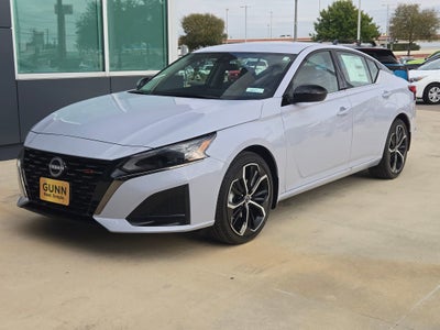 2025 Nissan Altima SR