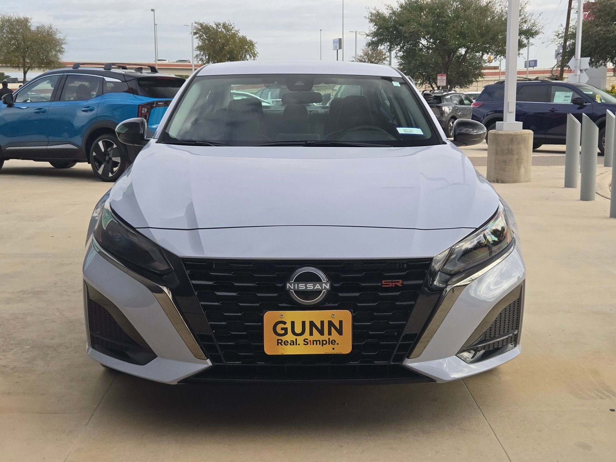 2025 Nissan Altima SR