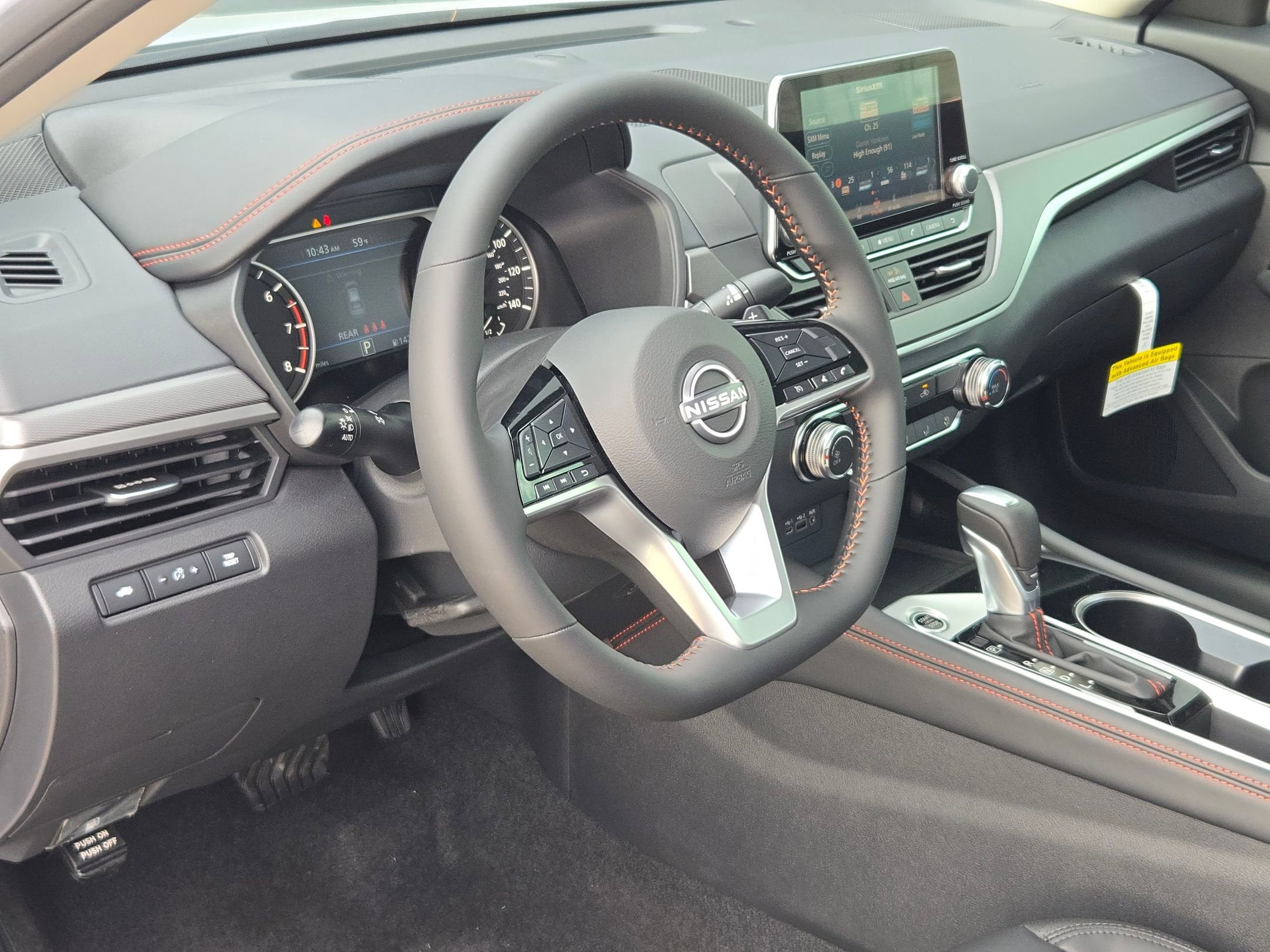 2025 Nissan Altima SR