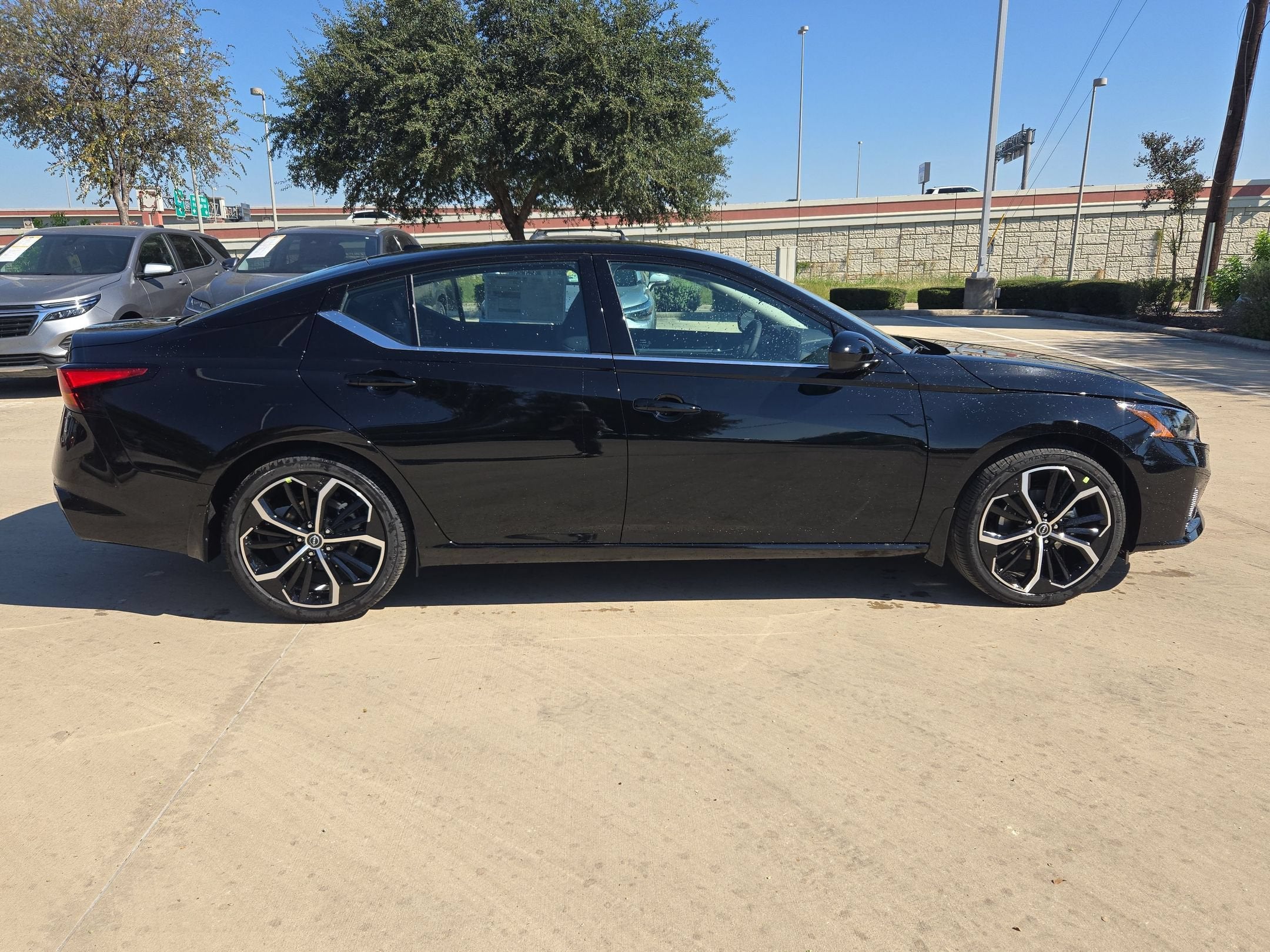 2026 Nissan Altima SR