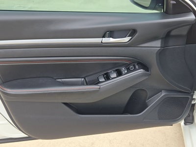 2023 Nissan Altima SR
