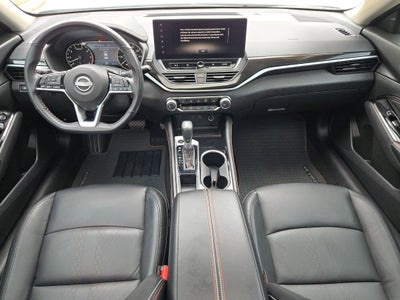 2023 Nissan Altima SR