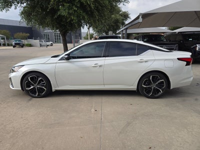 2023 Nissan Altima 2.5 SR
