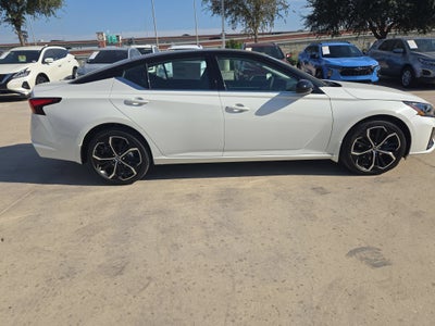 2026 Nissan Altima SR