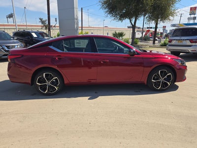 2026 Nissan Altima SR