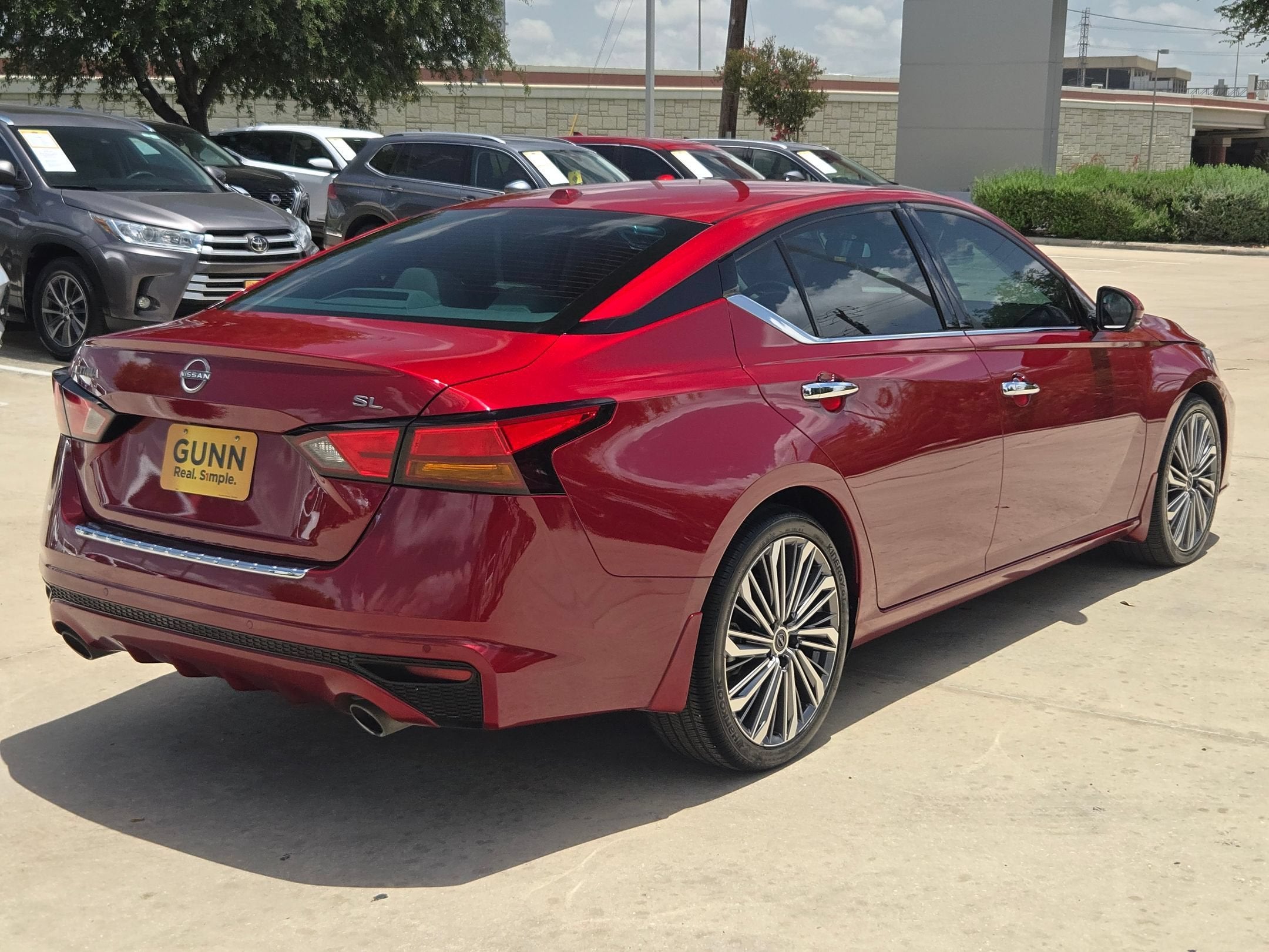 2023 Nissan Altima 2.5 SL
