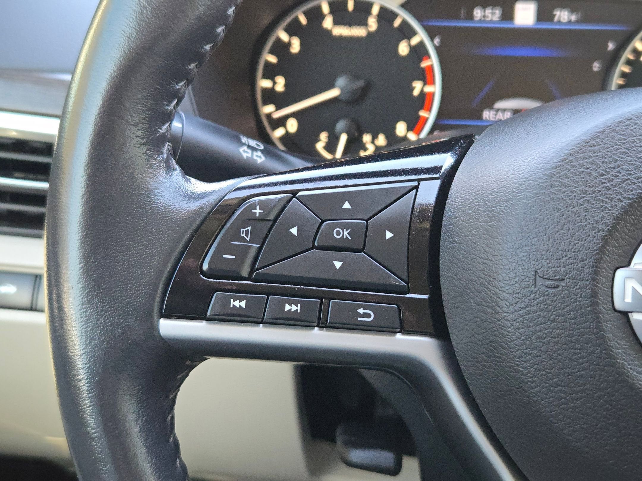 2024 Nissan Altima 2.5 SL