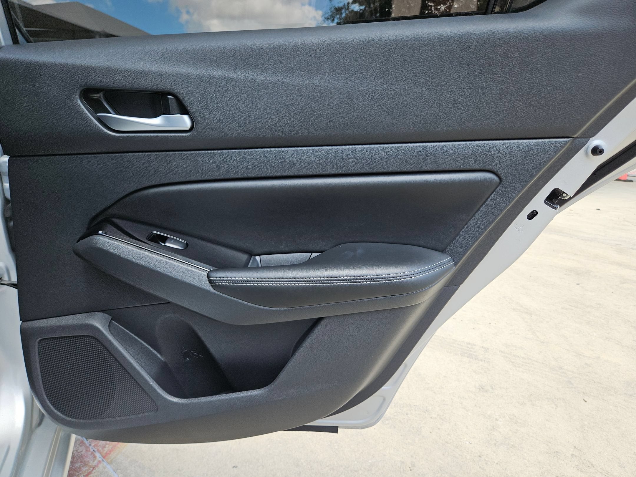 2025 Nissan Altima SL