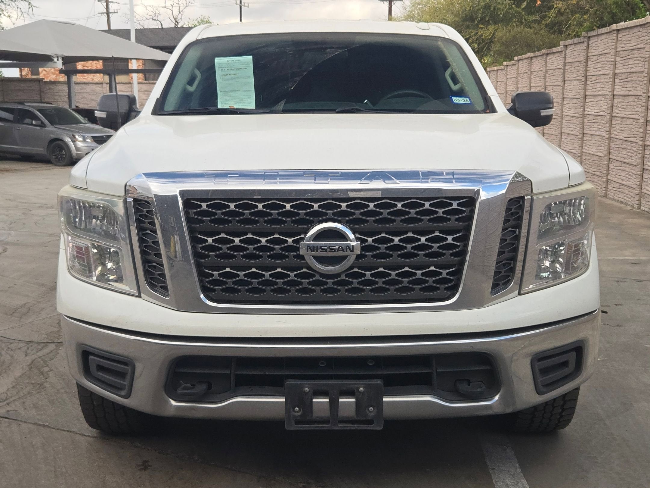 2017 Nissan Titan SV