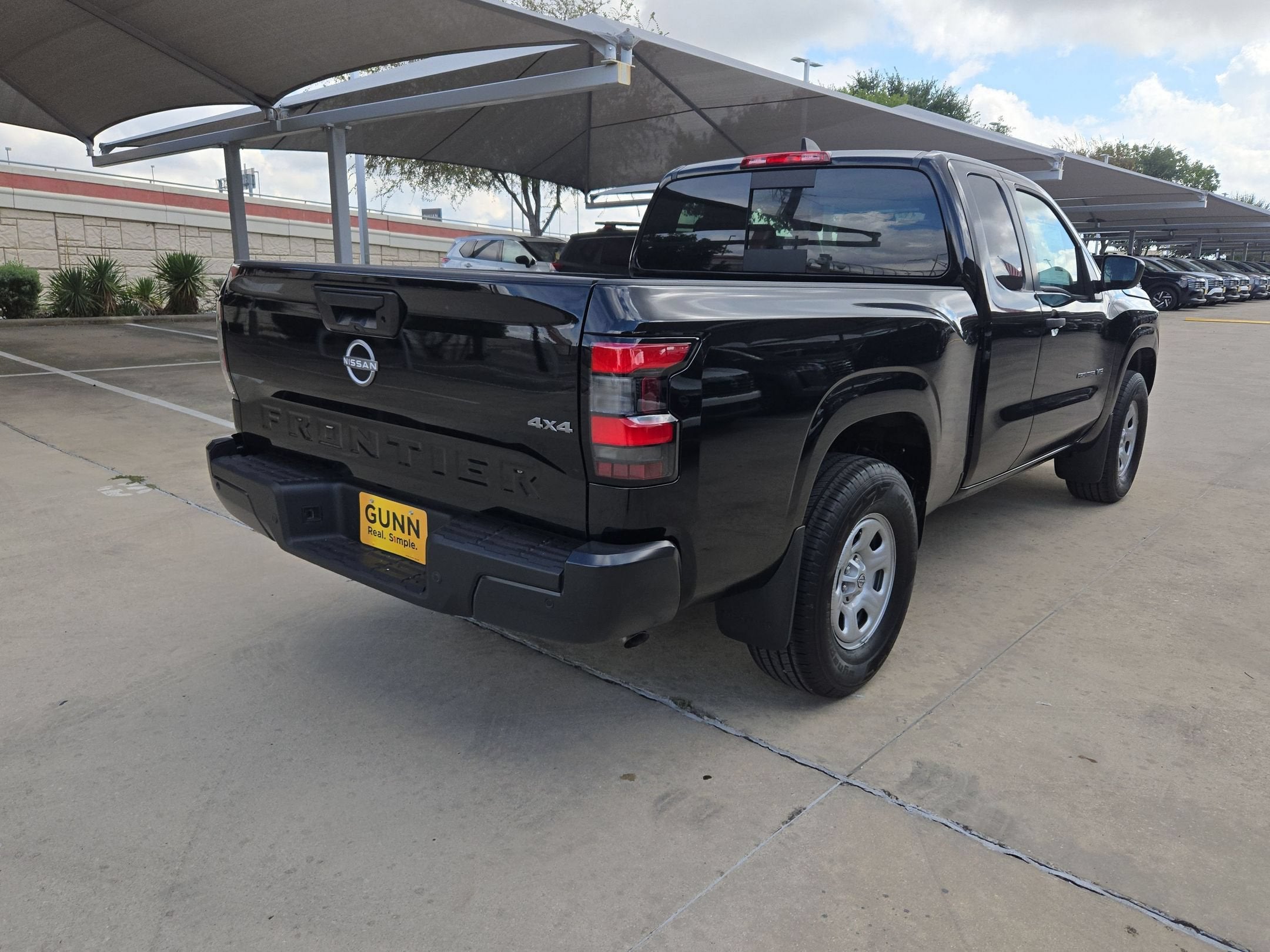 2027 Nissan Frontier S