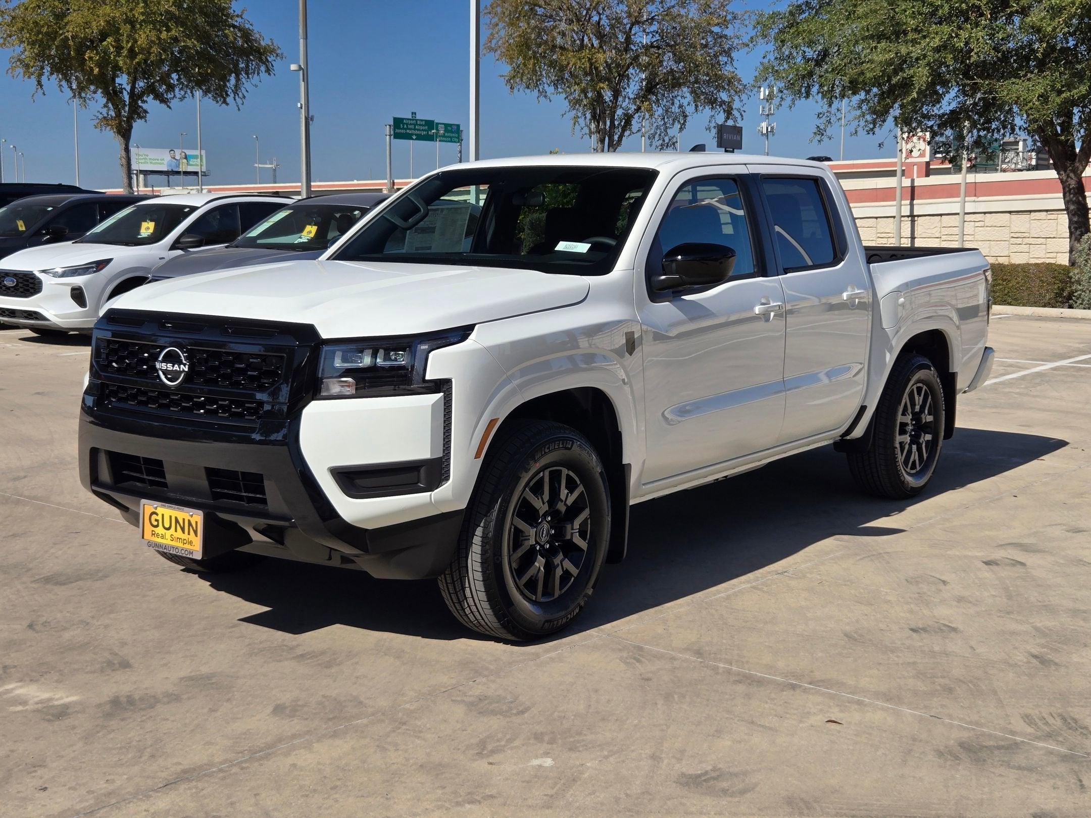 2026 Nissan Frontier Crew Cab SV