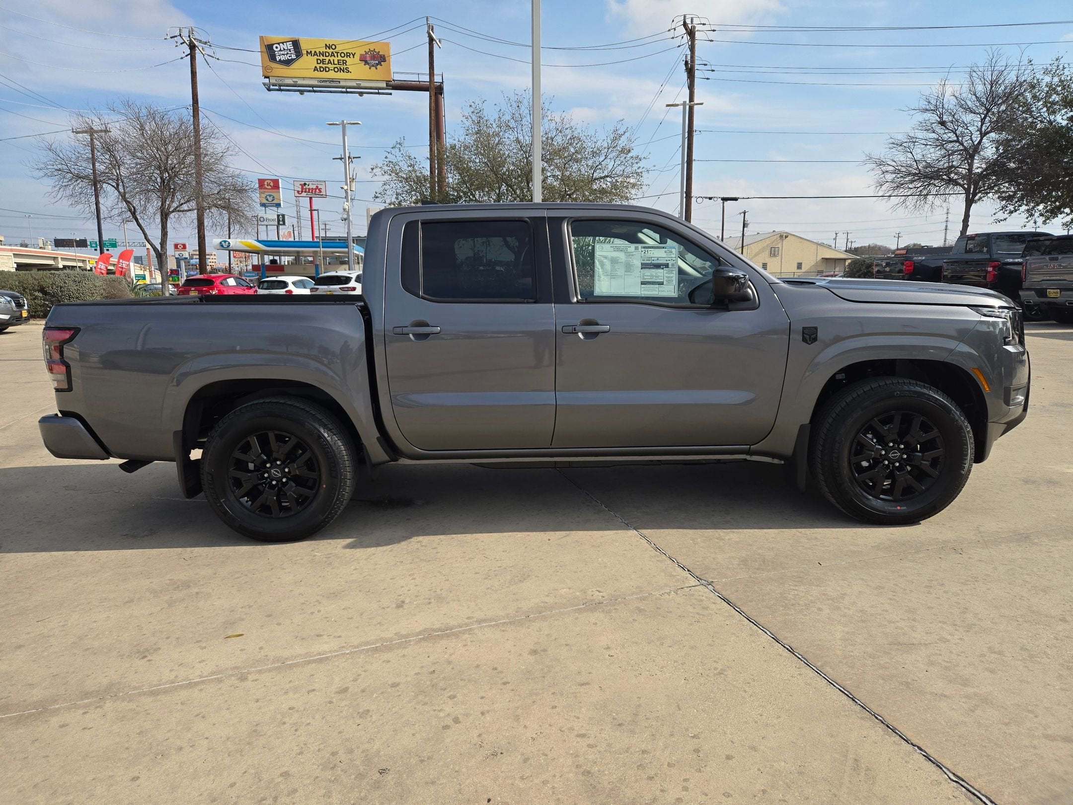 2026 Nissan Frontier Crew Cab SV