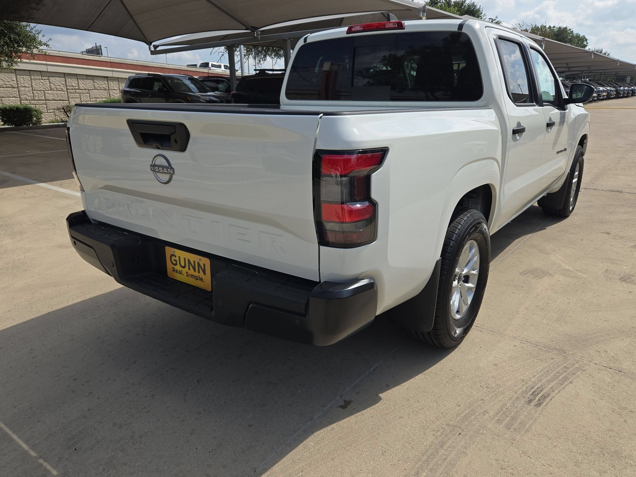 2027 Nissan Frontier S