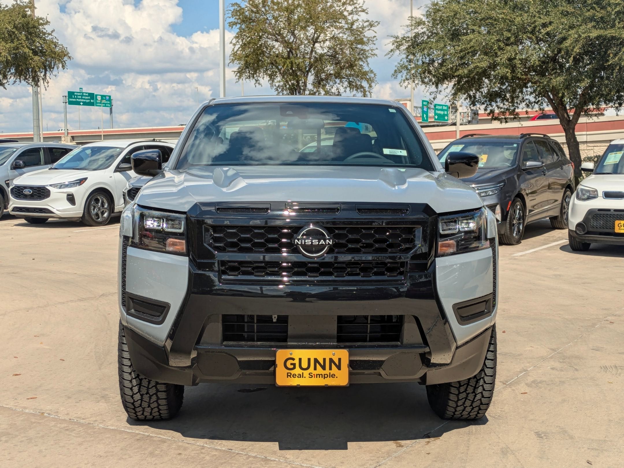 2026 Nissan Frontier Crew Cab SV