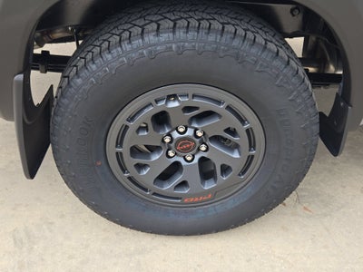 2027 Nissan Frontier Crew Cab PRO-X®
