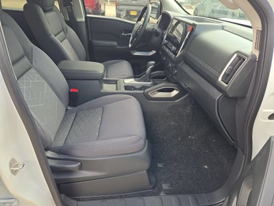 2027 Nissan Frontier Crew Cab SV
