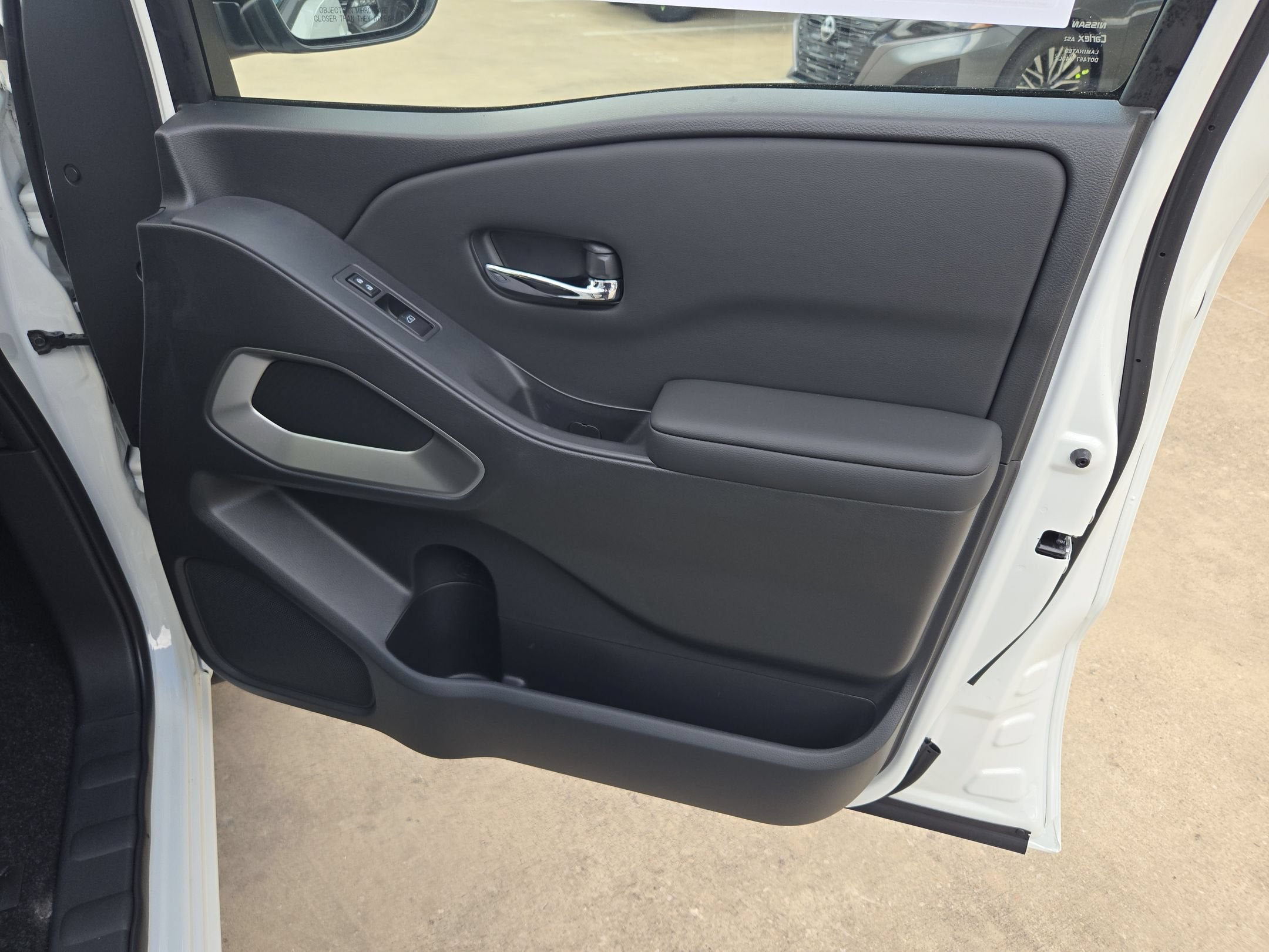 2027 Nissan Frontier Crew Cab SV