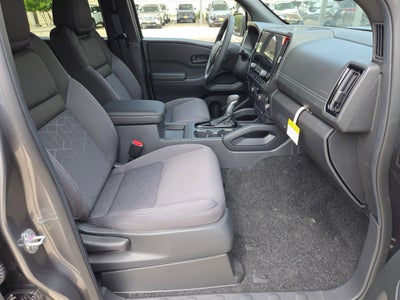 2026 Nissan Frontier Crew Cab SV