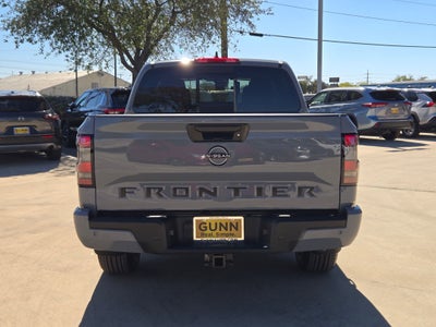 2026 Nissan Frontier Crew Cab SV