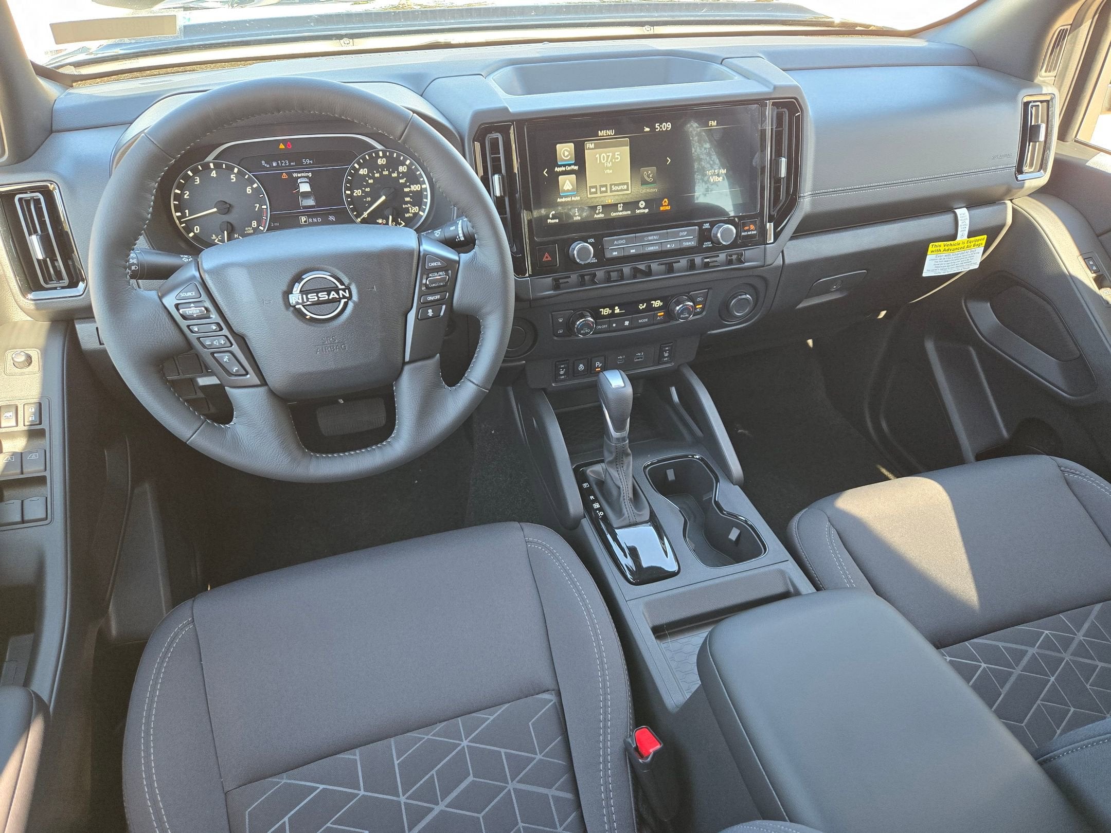 2026 Nissan Frontier Crew Cab SV