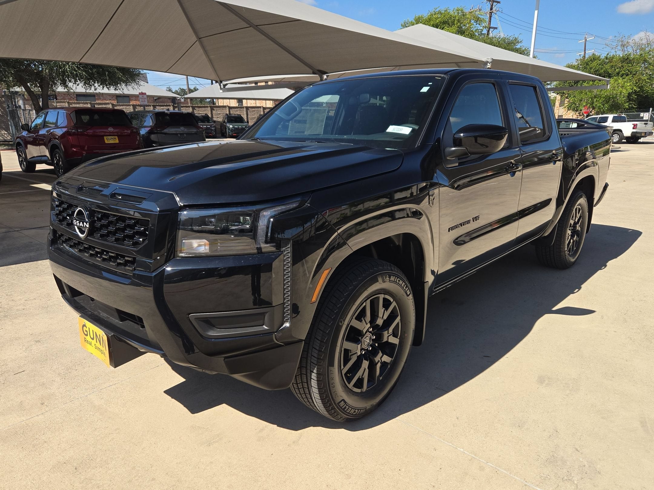 2027 Nissan Frontier SV