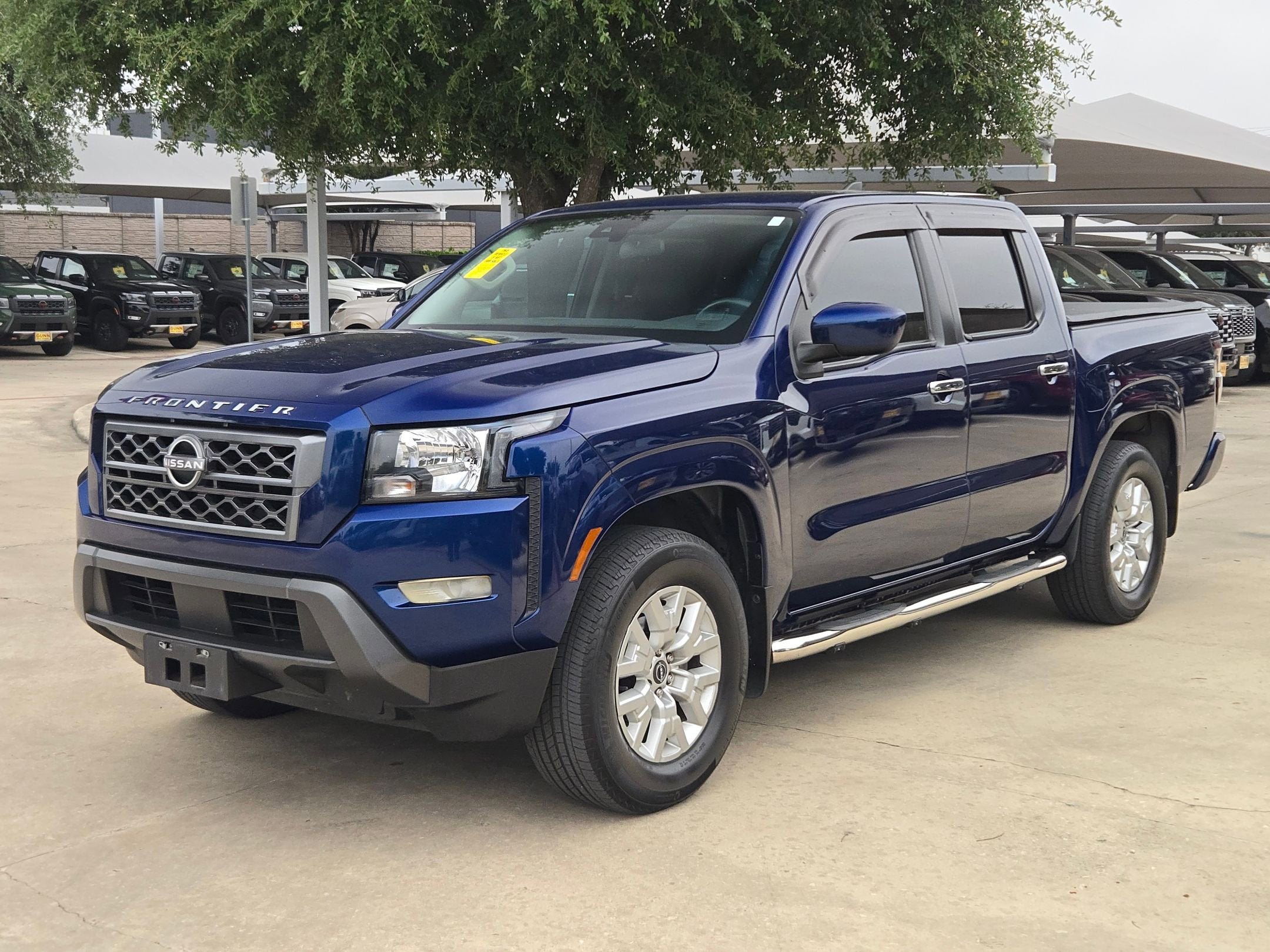 2023 Nissan Frontier SV